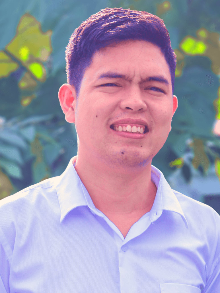 </p>
<h3> Reno Diansay </h3>
<p>